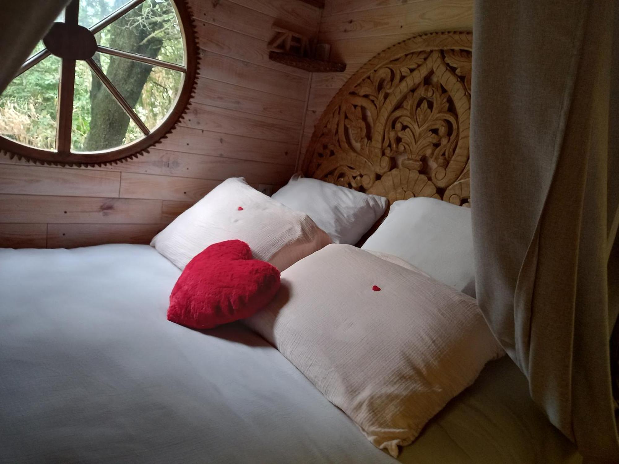 La Roulotte Du Petit Paradis Saint-Rémy-de-Provence 外观 照片